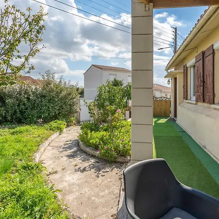 La Petite Maison De Holiday home