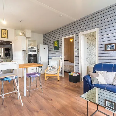 La Petite Maison De * 鲁瓦扬